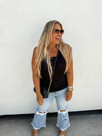 BRANDEE SNAP HENLEY TANK TOP