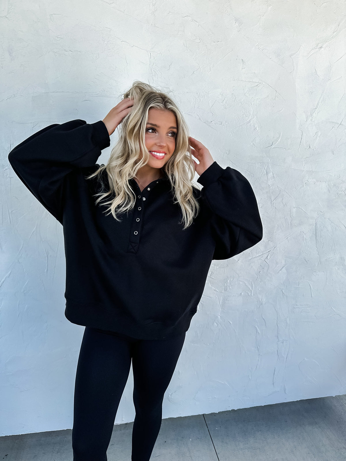 LAID BACK SNAP BUTTON PULLOVER