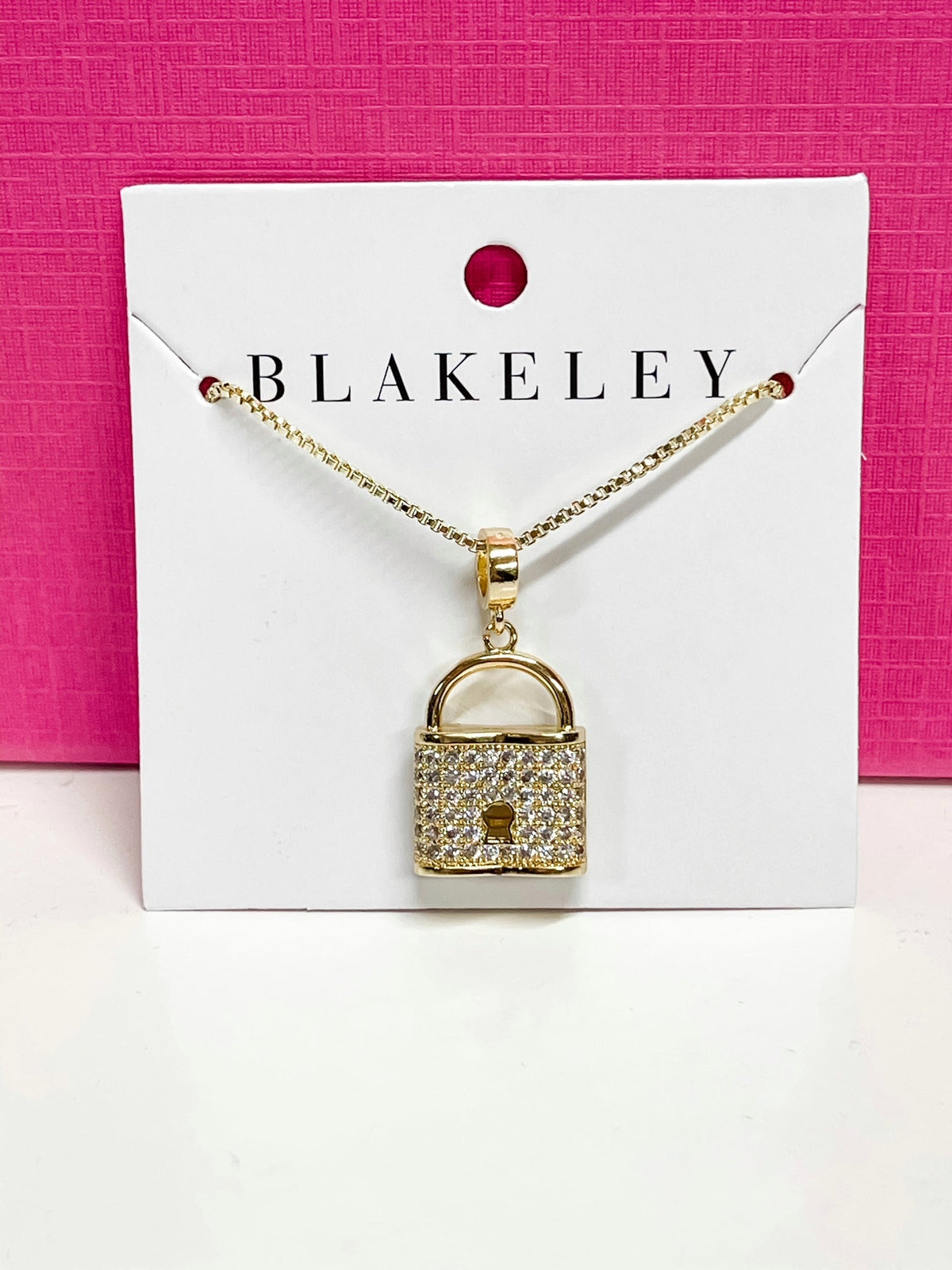 LAUREL LOCKET NECKLACE