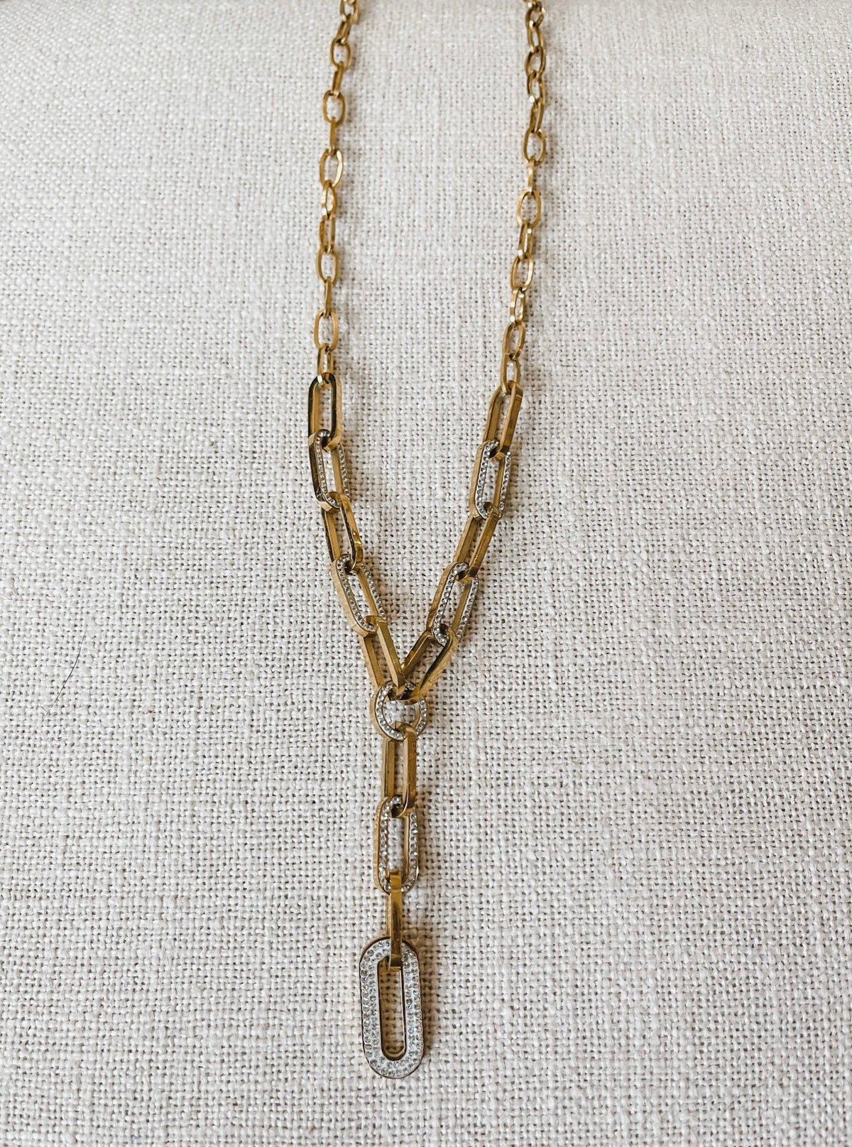 PAPERCLIP LARIAT DROP NECKLACE